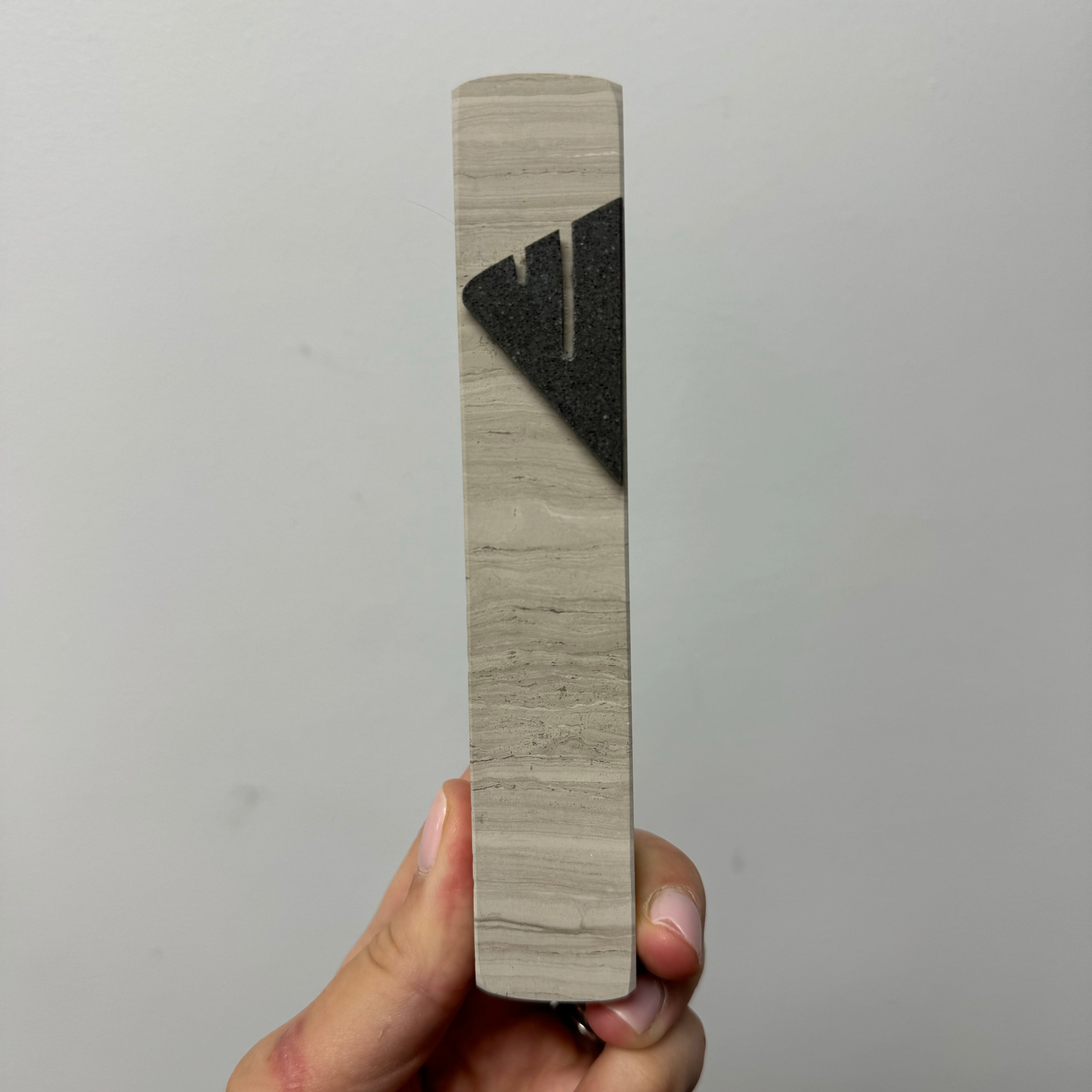 Travertine | Charcoal Shin