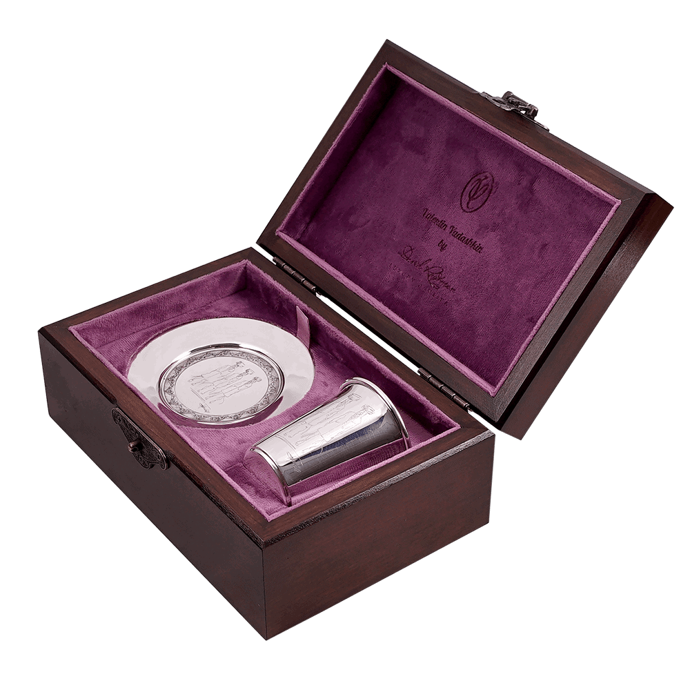 Kiddush Cup & Saucer "Valentin Yudashkin" by David Roytman