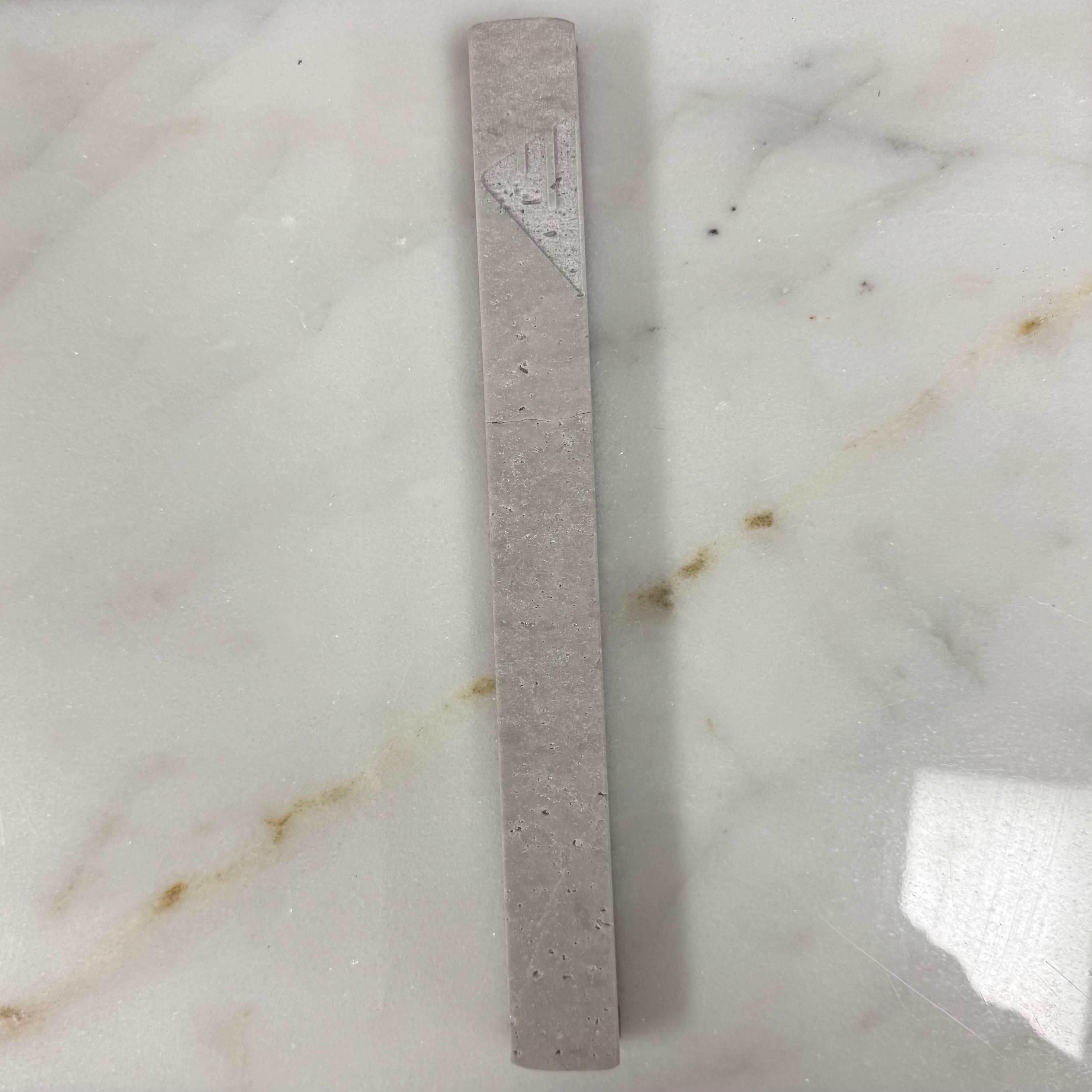 Grey Travertine | engraved shin