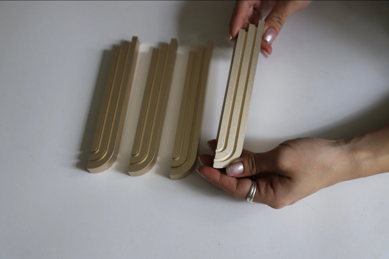 Kesehet Aluminum Mezuzah