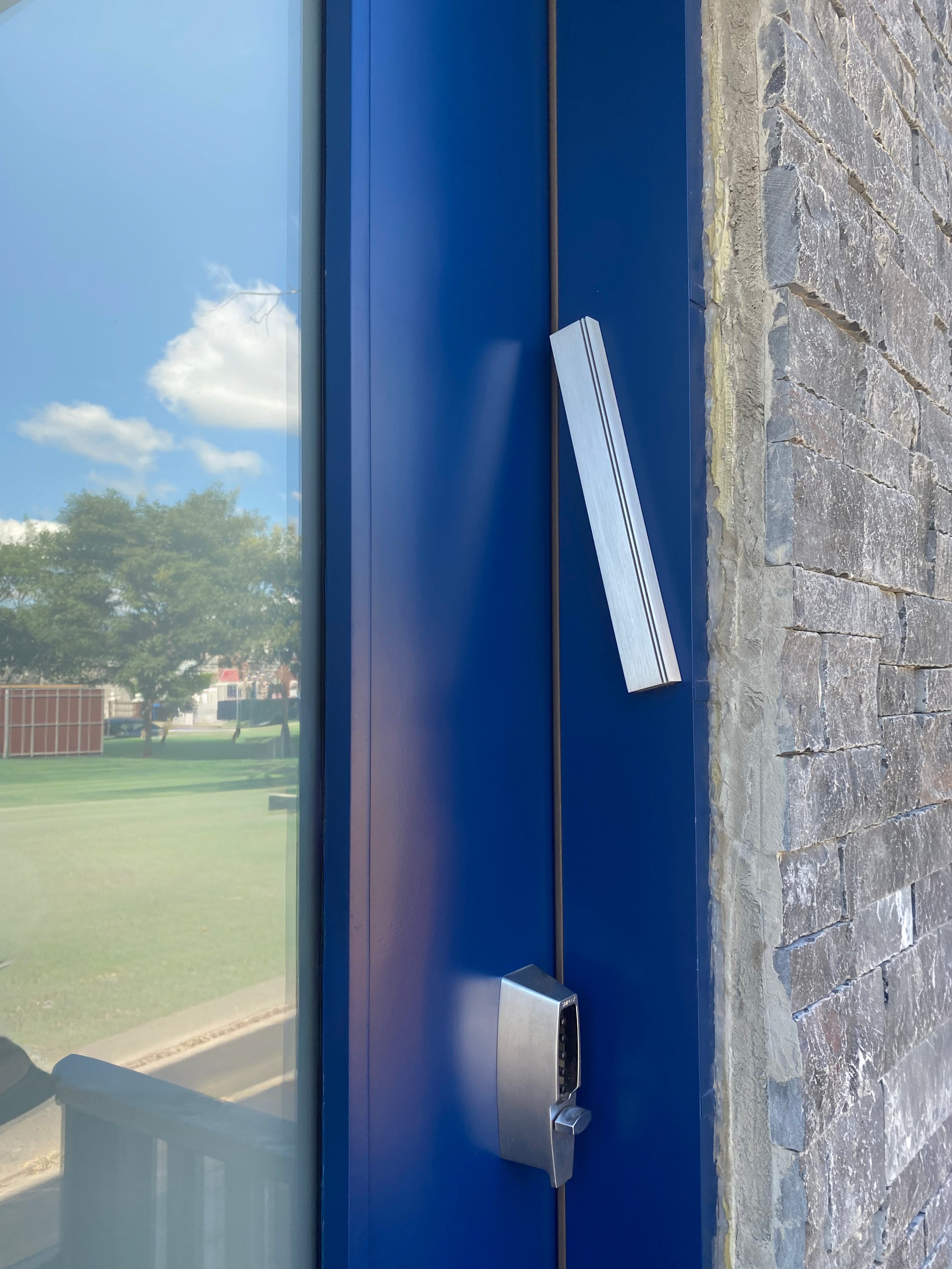 Track X-Large White Mezuzah