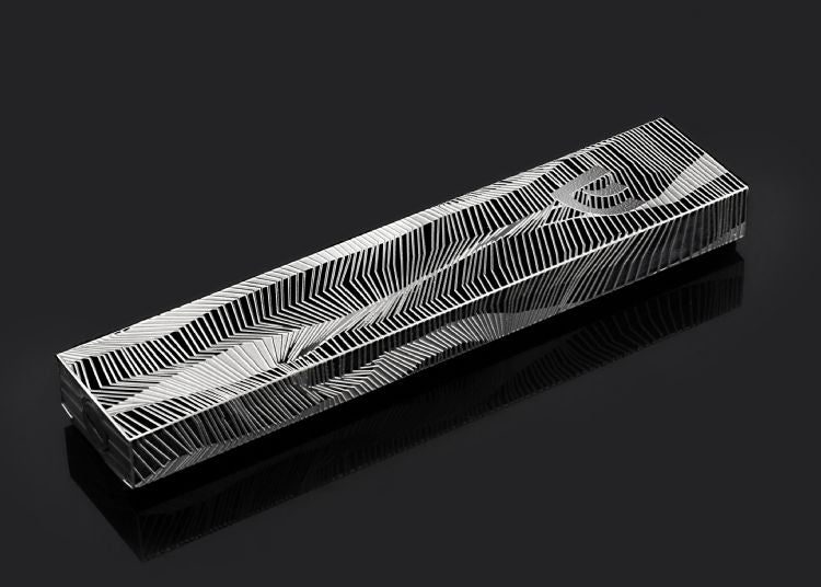 Lines Mezuzah