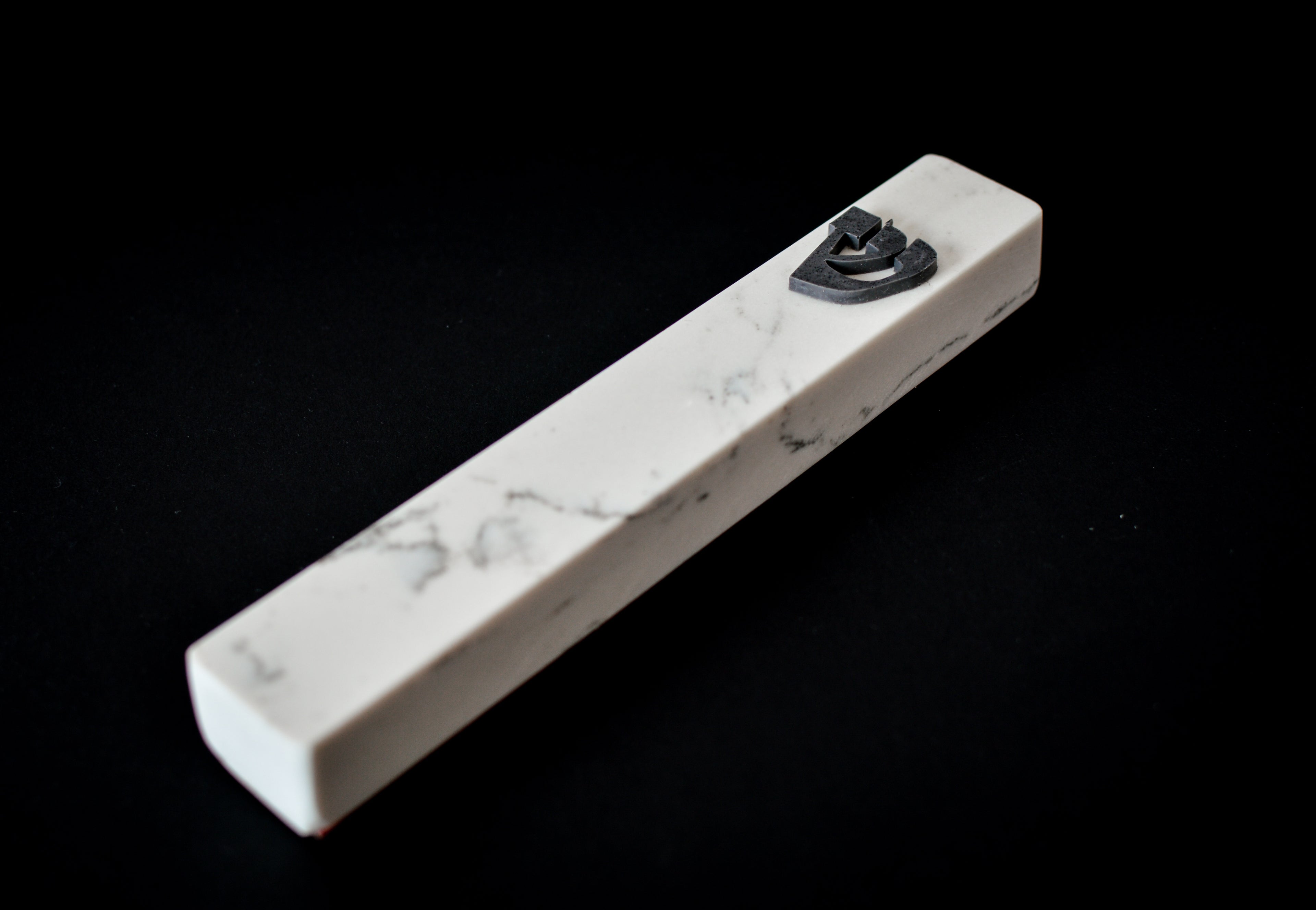 Carrara Mezuzah Traditional Shin
