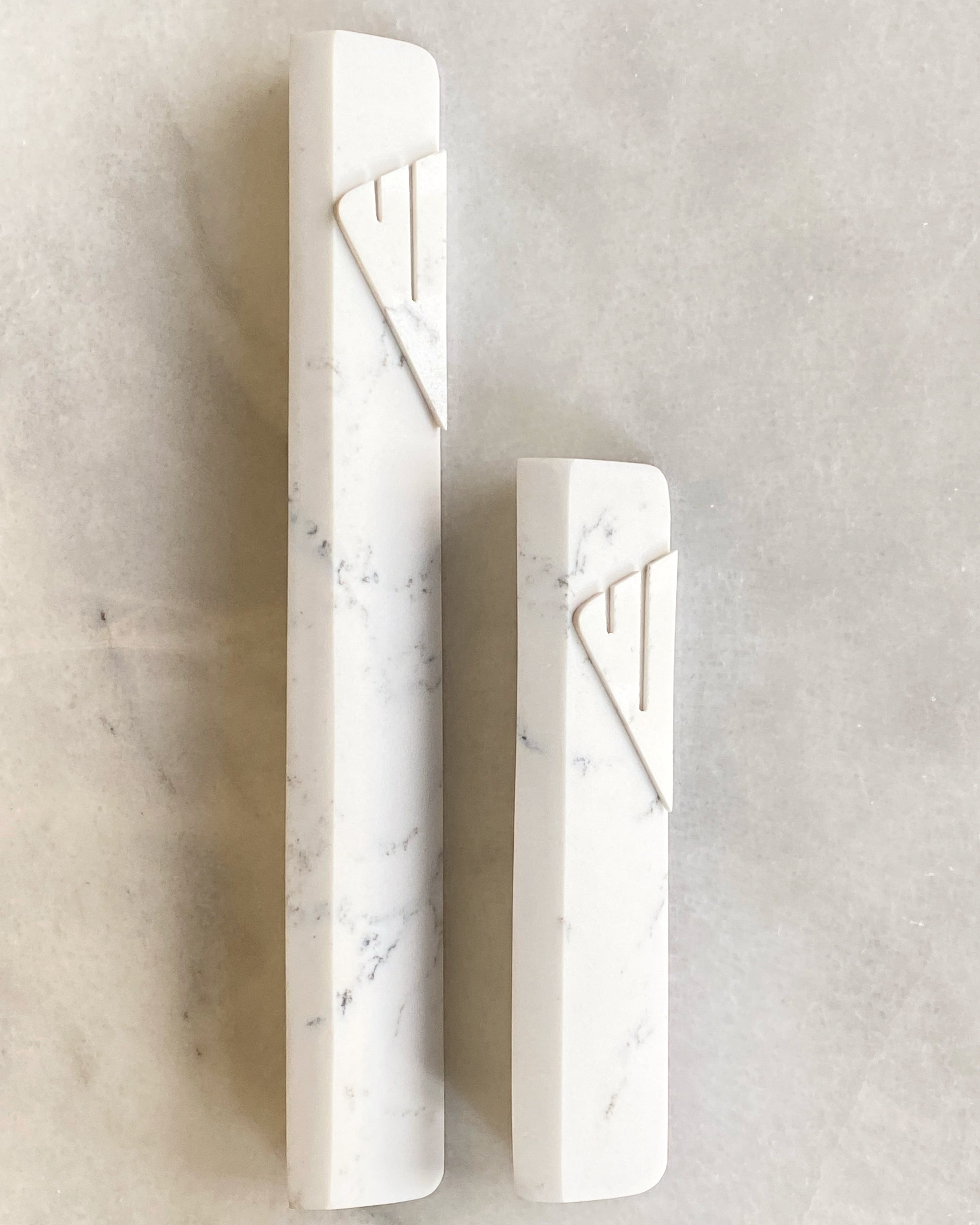 Carrara Angle Mezuzah Carrara Shin