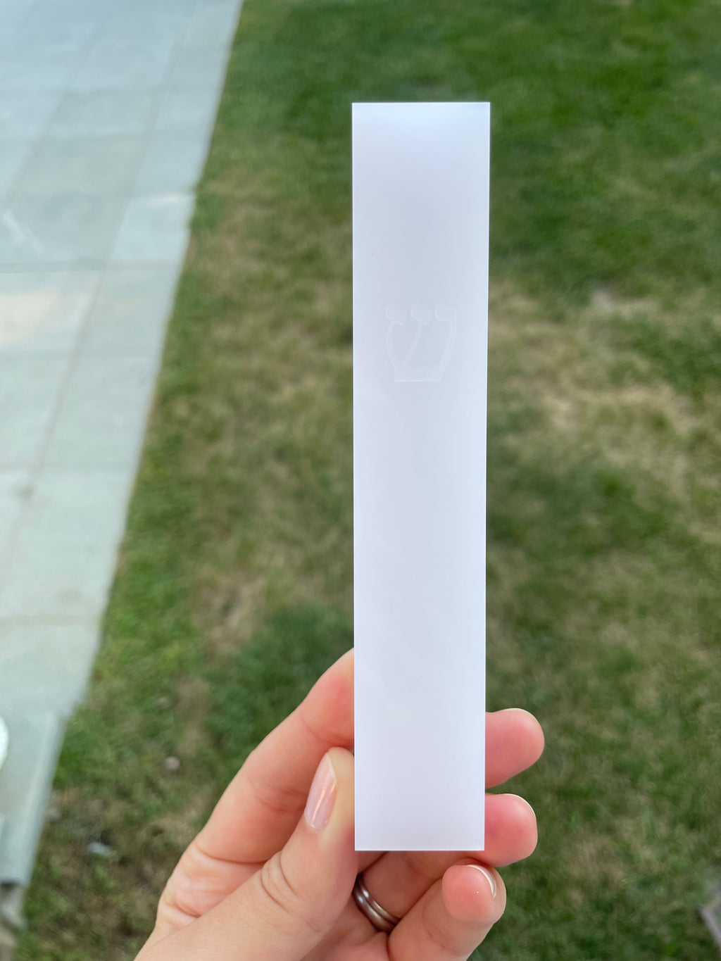 White Lucite Engraved Shin