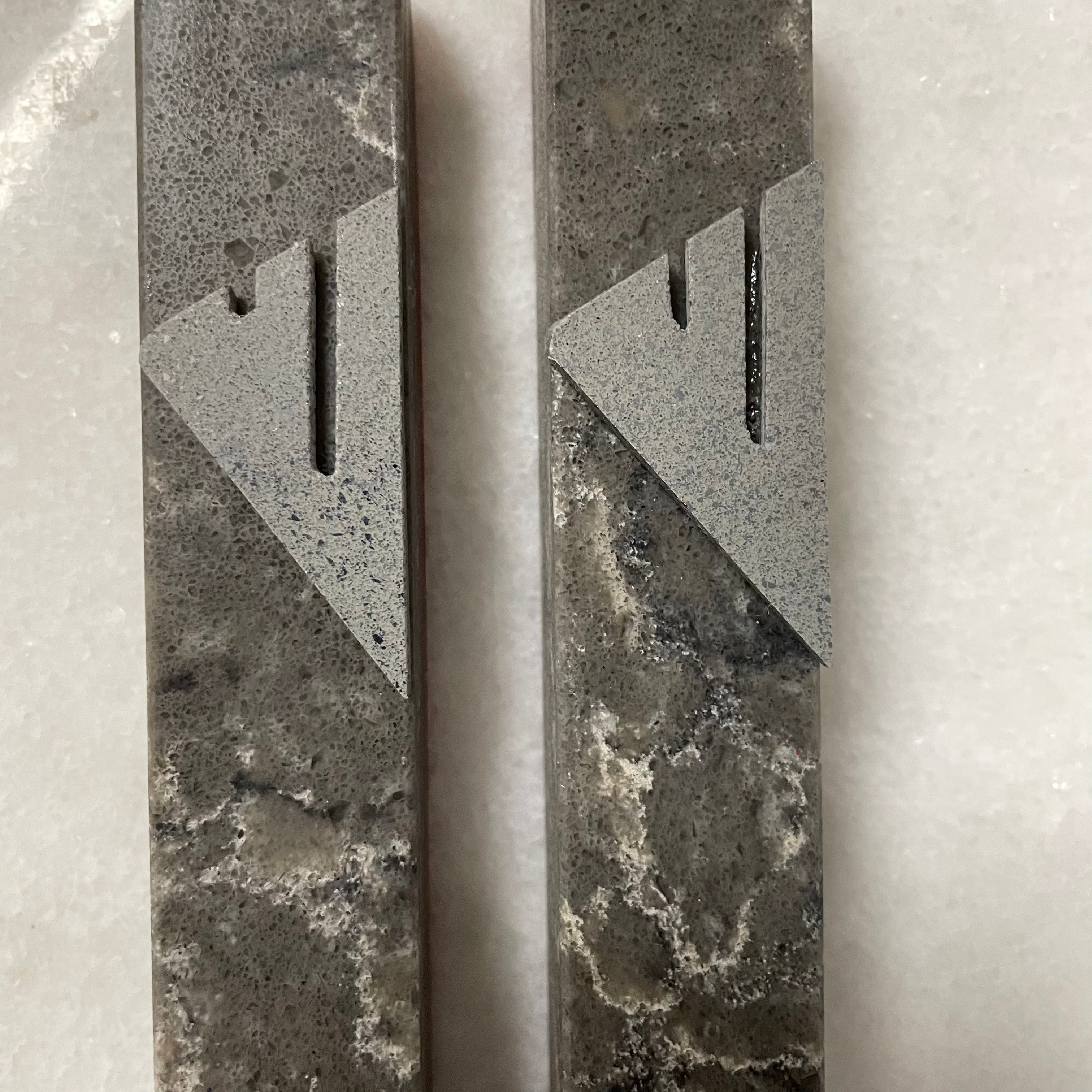 Stormy Mezuzah | Gunmetal Shin