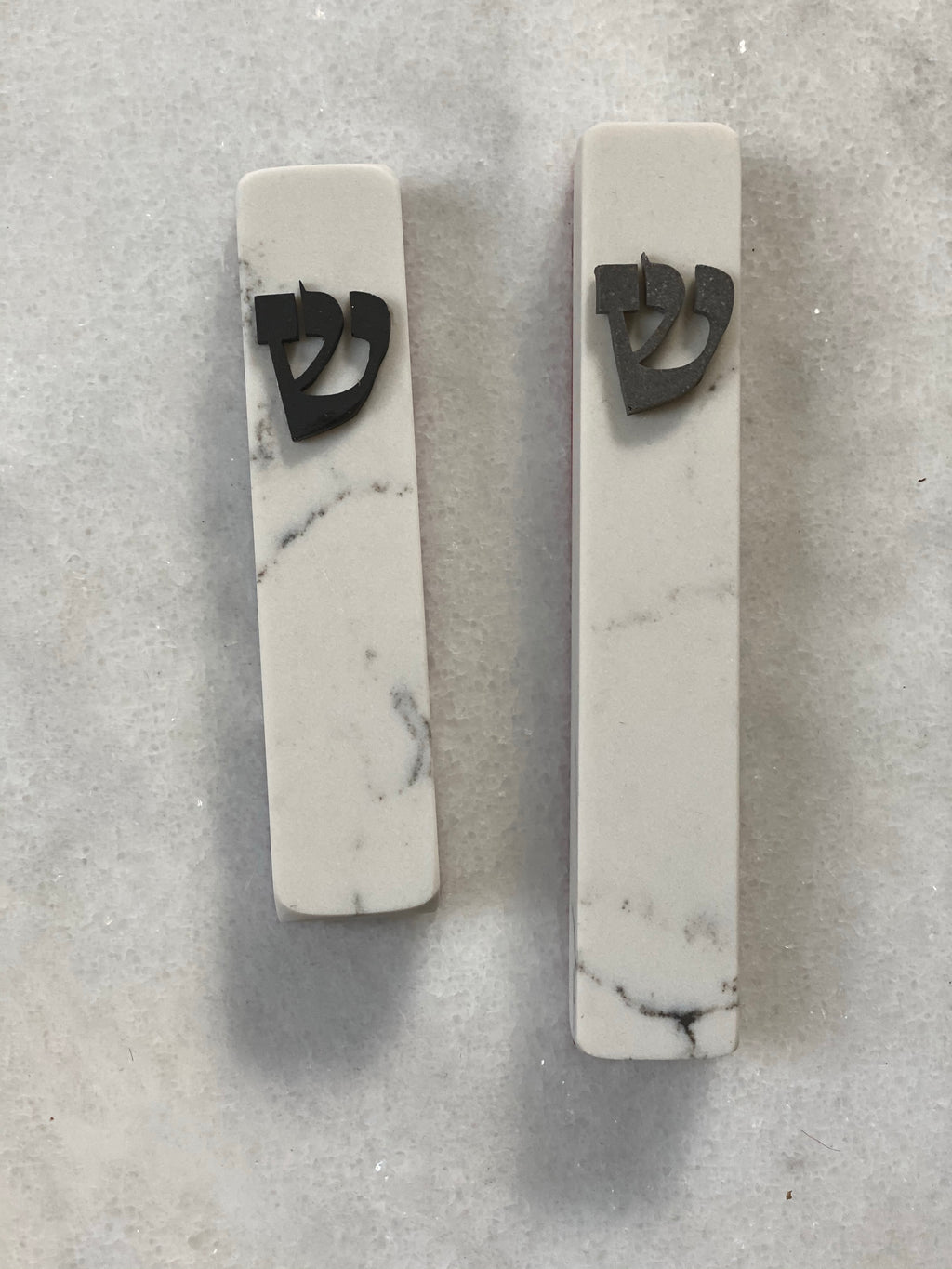Carrara Mezuzah | Black Traditional Shin