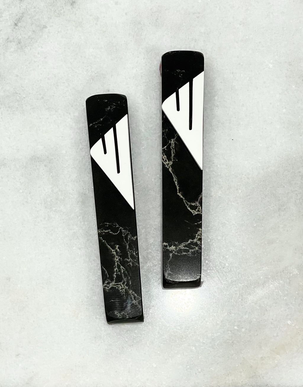 Eclipse Mezuzah Black Marble | White Shin