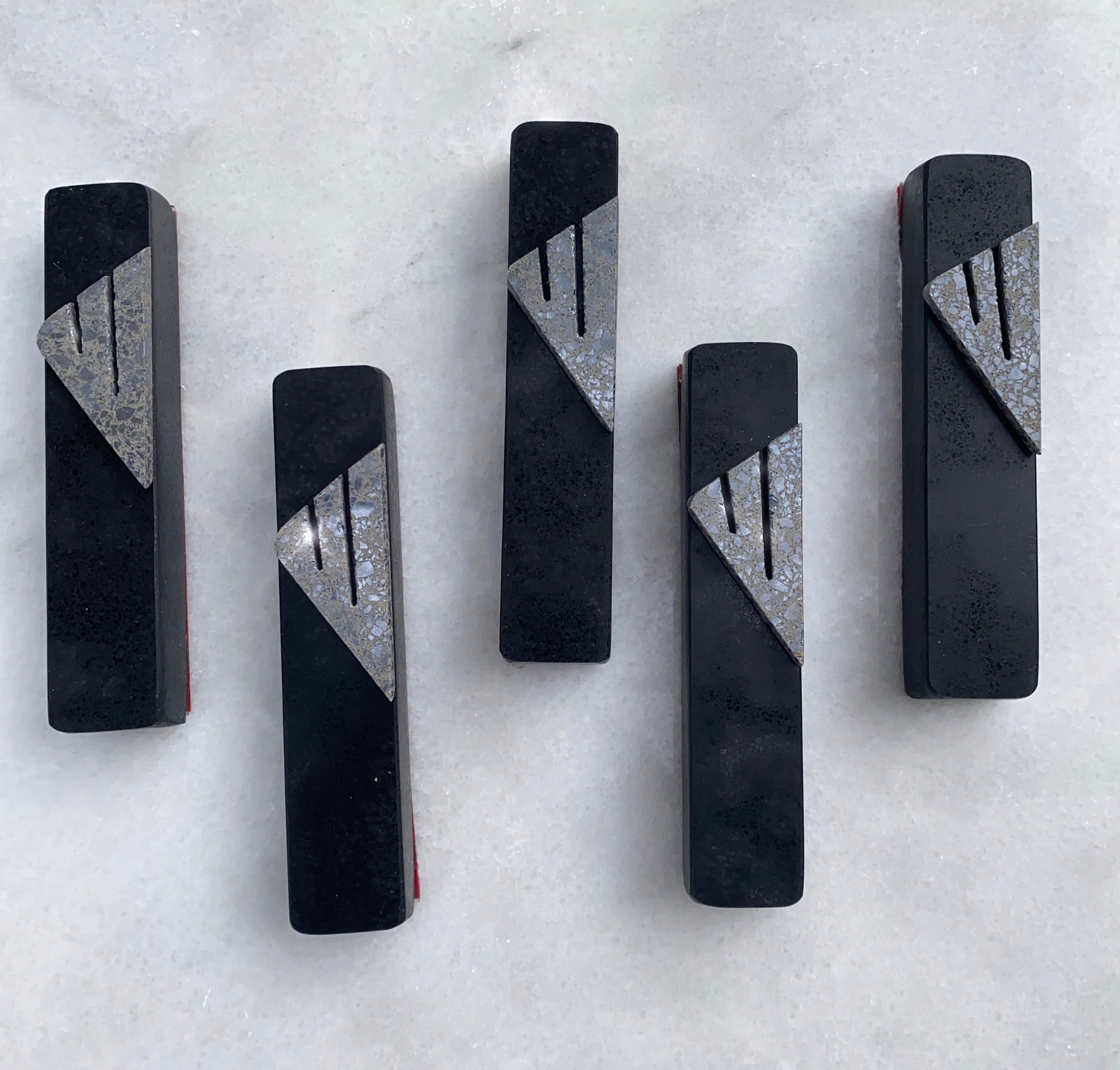 Jet Black Gunmetal Shin