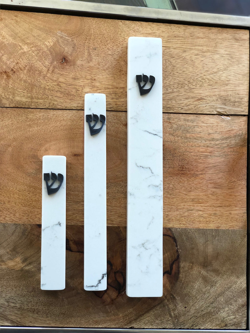 Carrara Mezuzah Traditional Shin