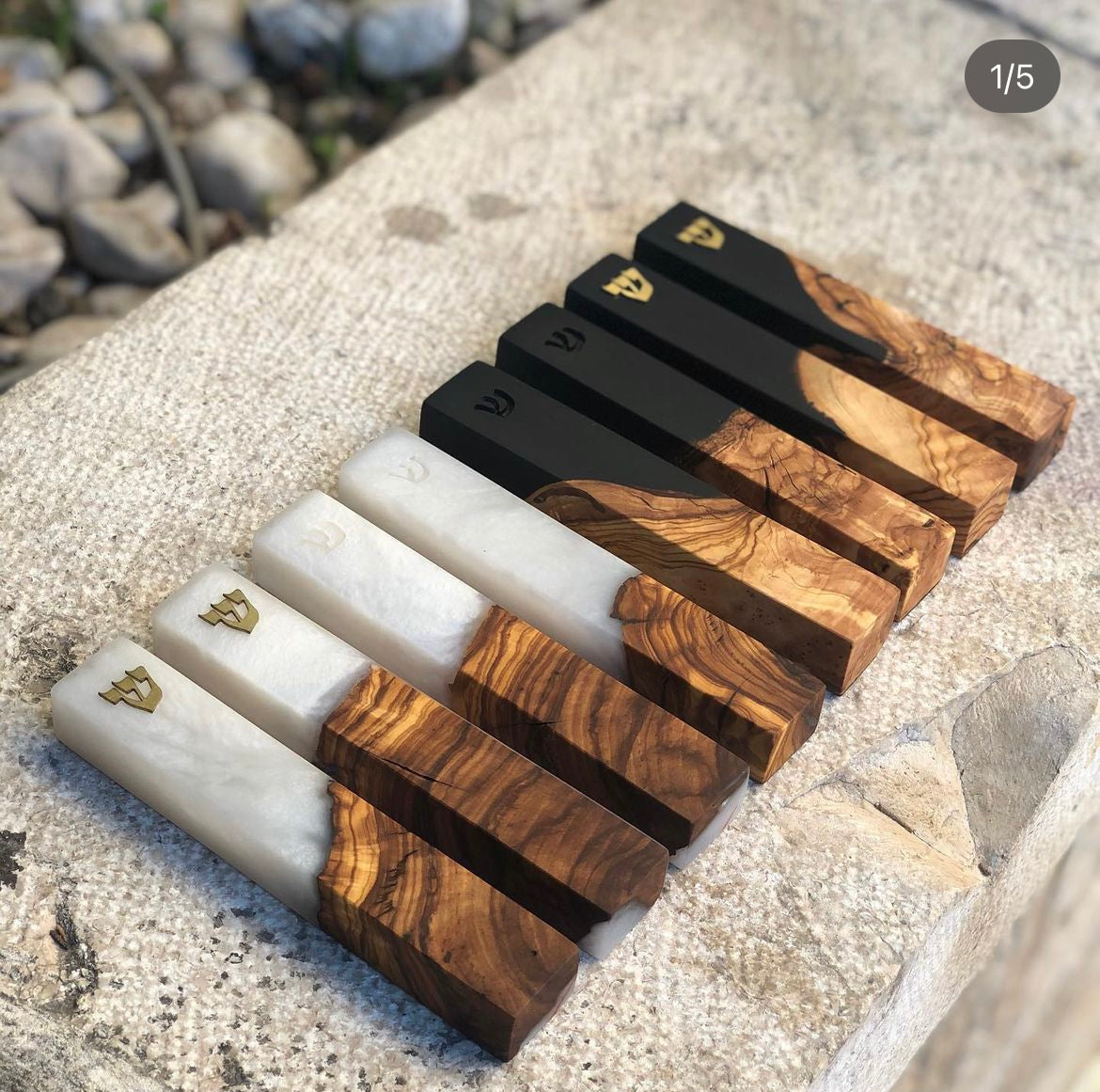 Olive Wood + White Mezuzah | Gold Shin