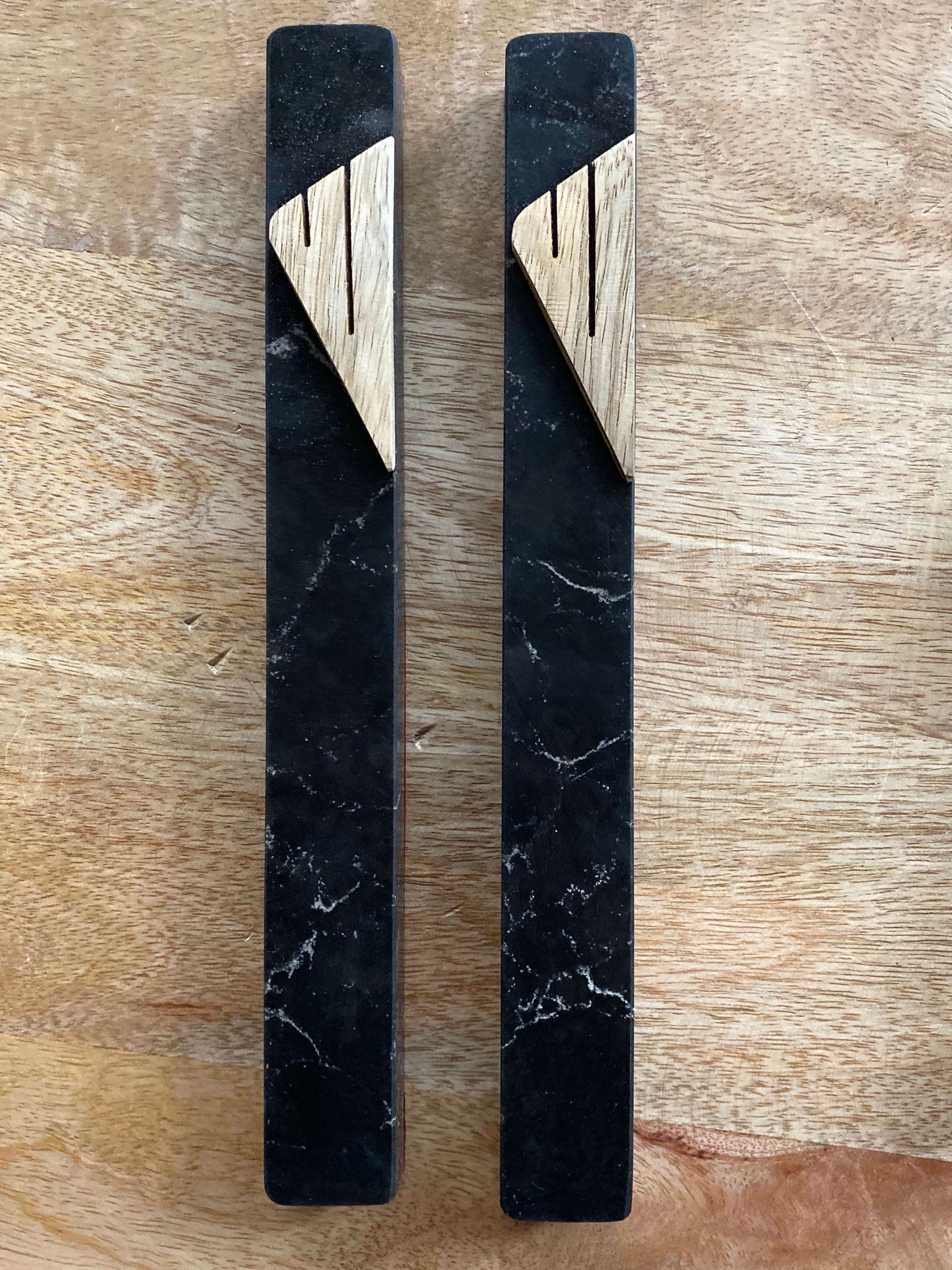 Eclipse with Wood Shin