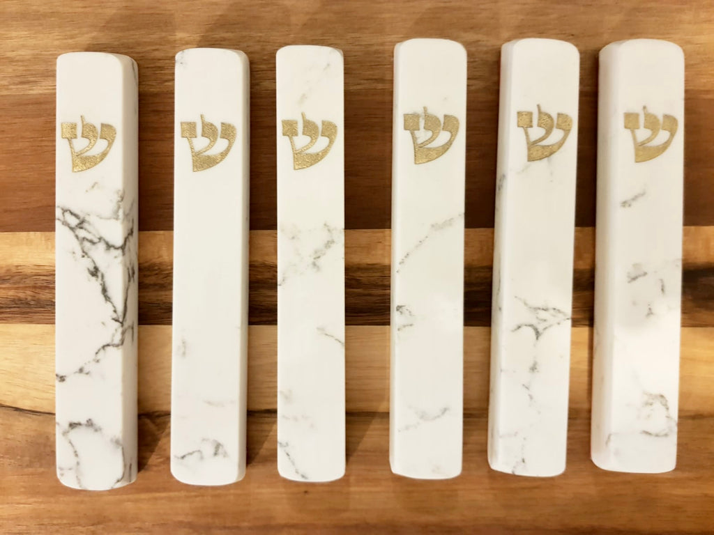 Carrara Mezuzah | Engraved Gold Shin